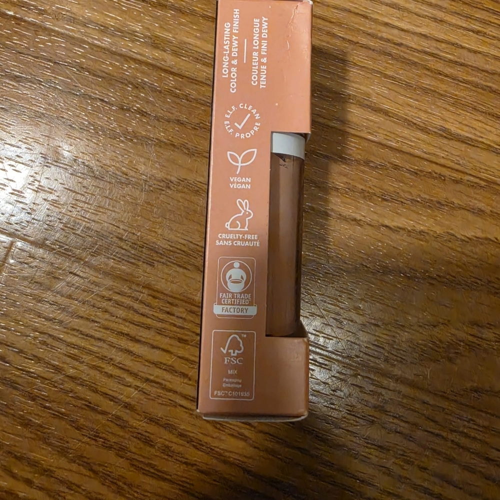 e.l.f. Camo Liquid Blush - Warm Terracotta / Peach Brown - Picture 3 of 7
